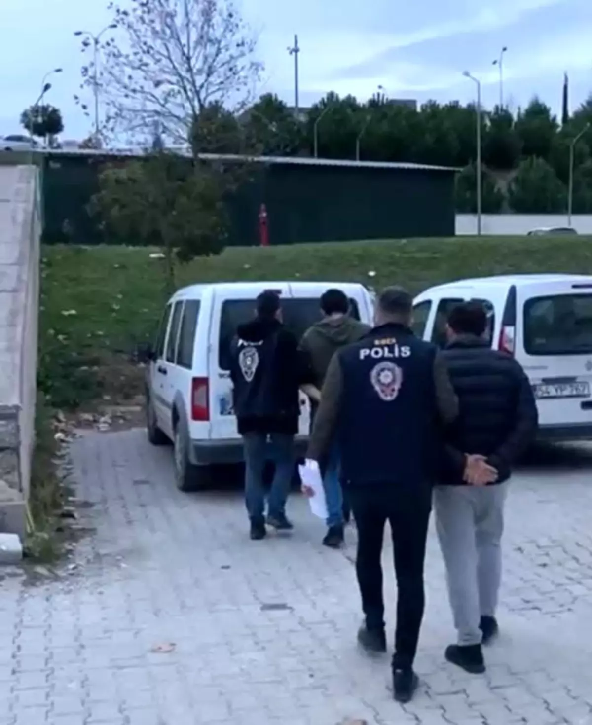 Beyaz eşya dolandırıcıları polise yakalandı