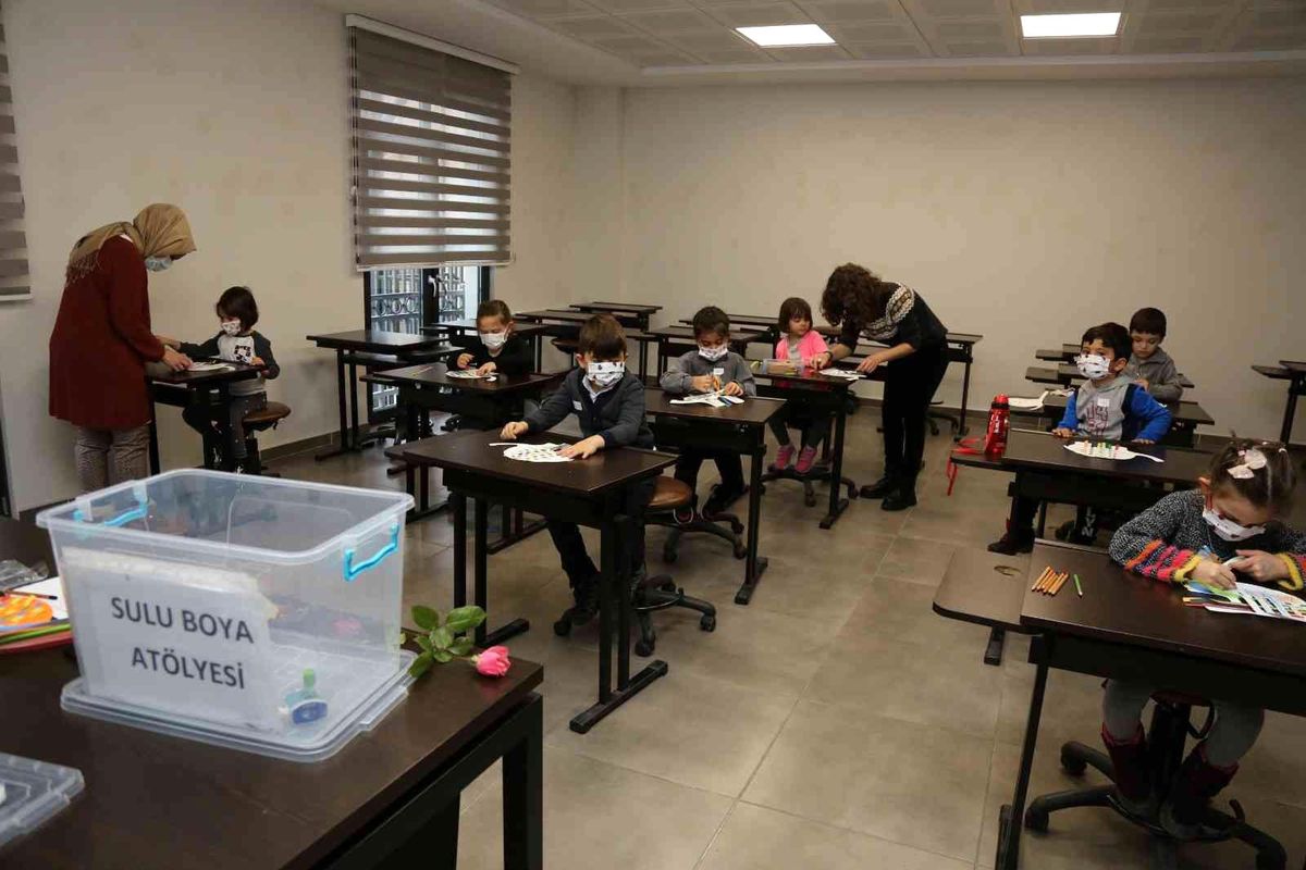 Çocuk Akademisi\'ne yoğun ilgi