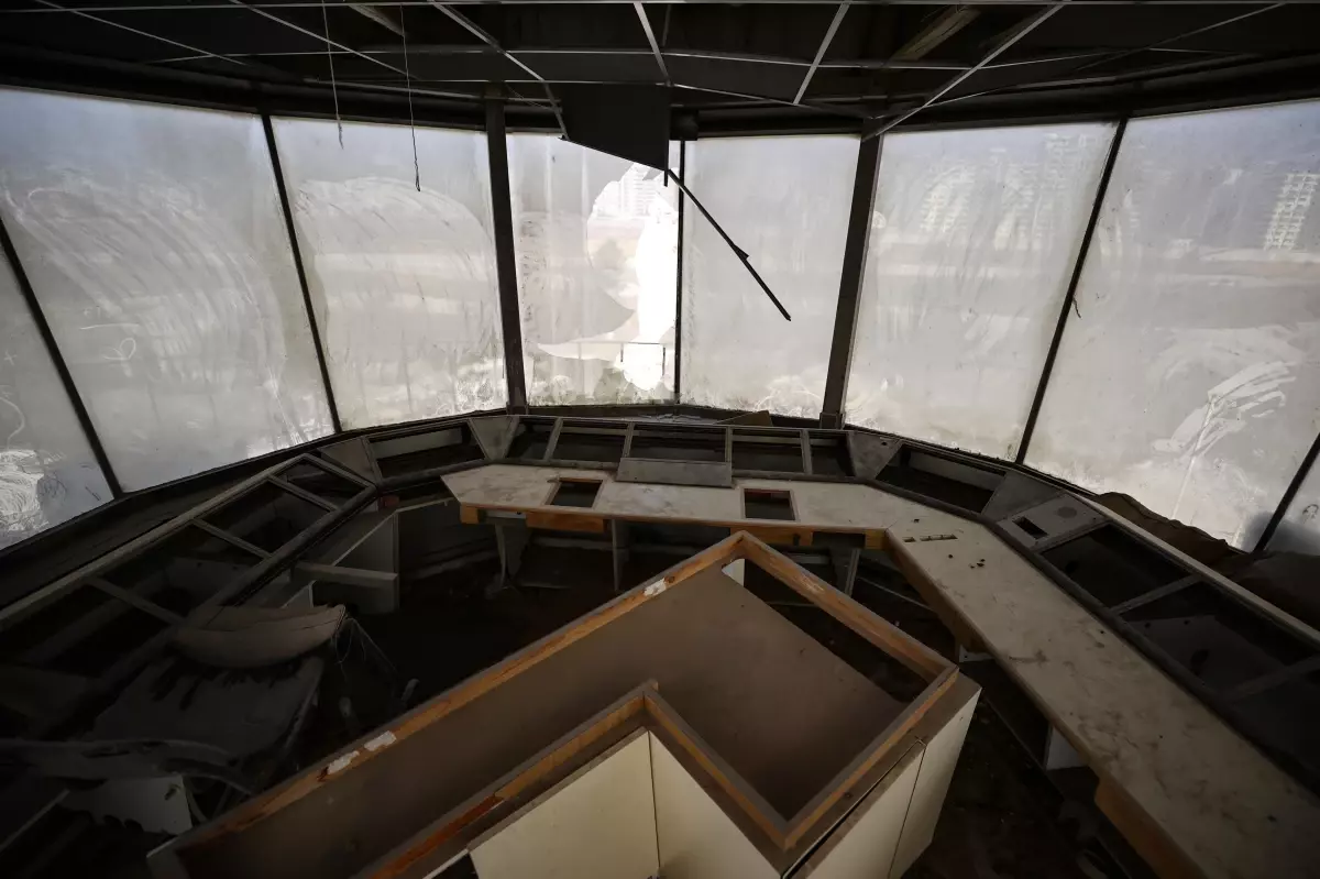 İsrail'in eski Kudüs Havalimanına yerleşim birimi inşa kararı iki devleti çözümü baltalıyor