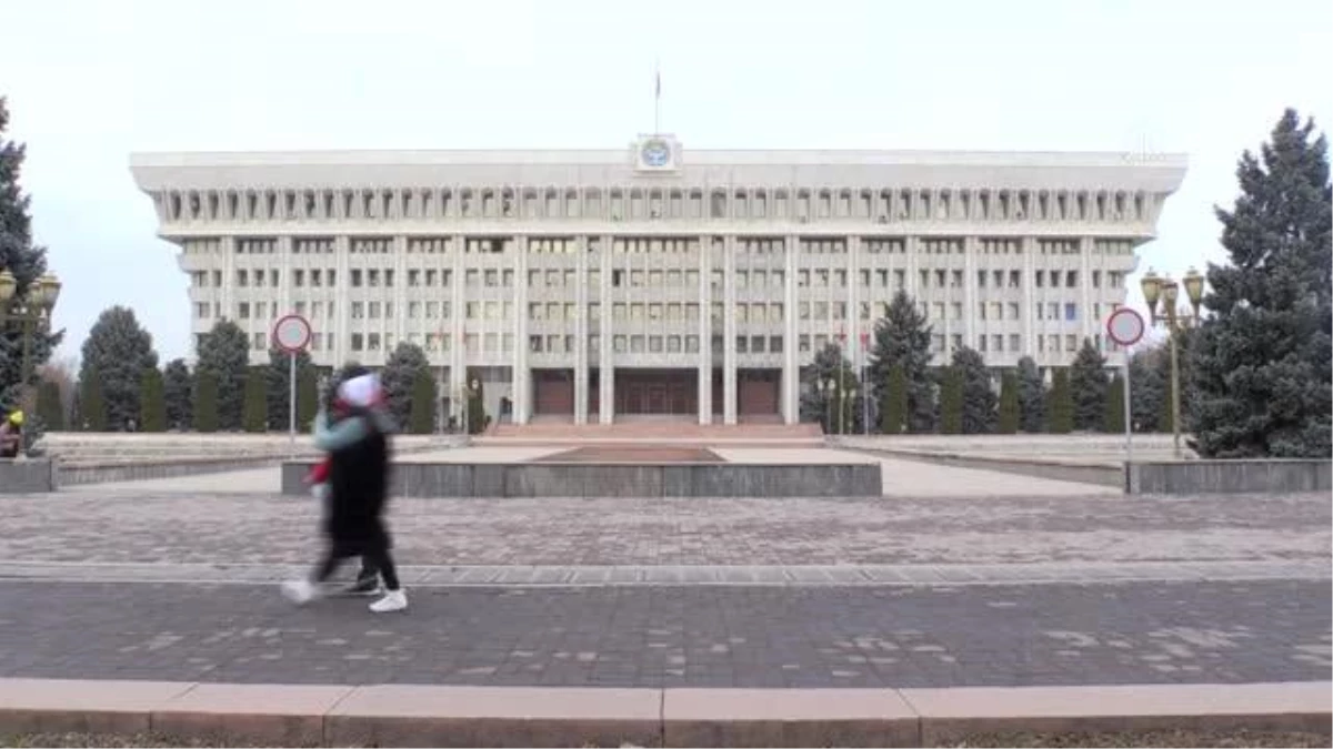 Kırgızistan\'da milletvekili seçimleri için sandık başına gidilecek