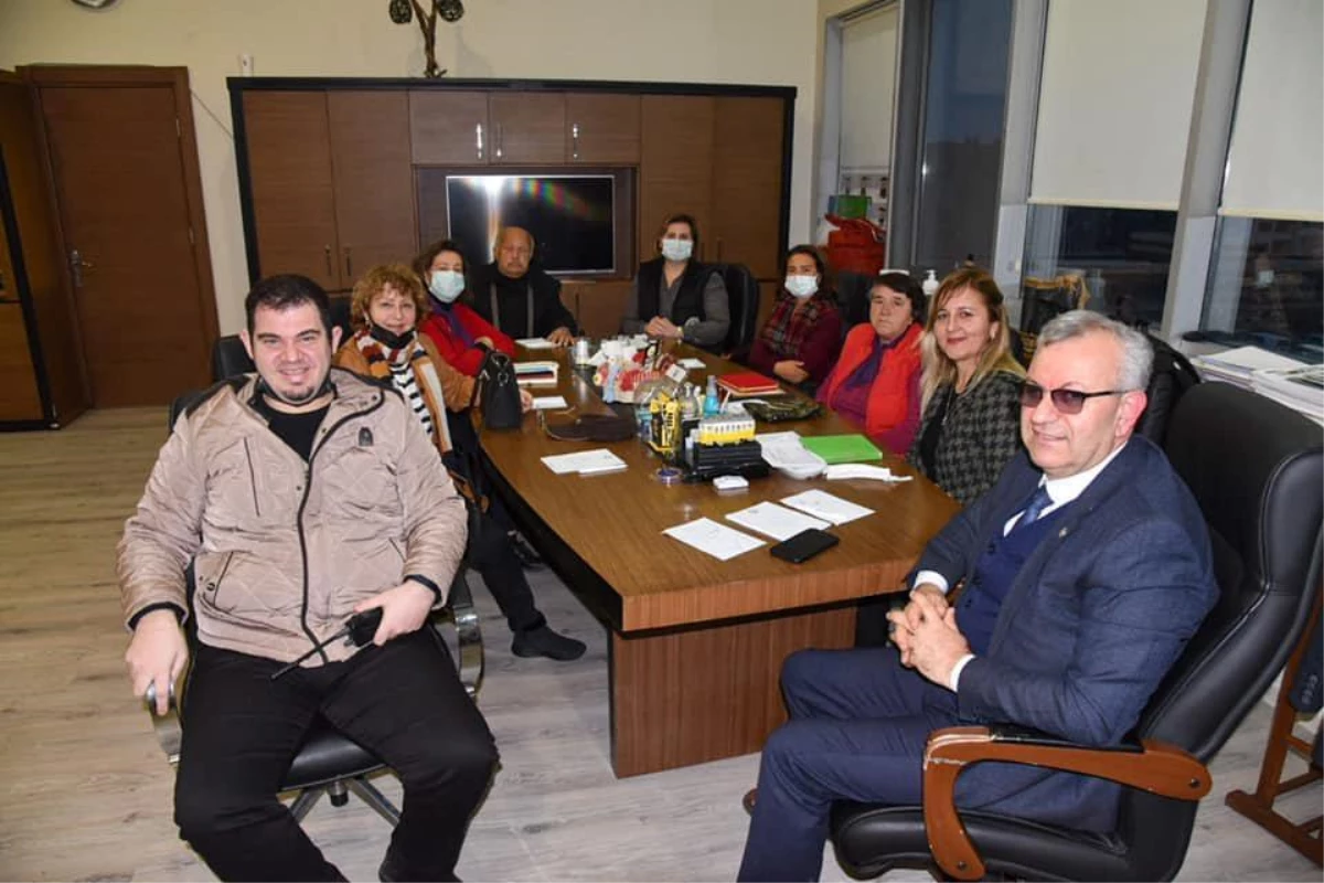 Mustafa Helvacıoğlu, Keşan\'daki engelliler dernekleri ile bir araya geldi