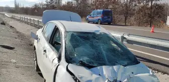 Seydişehir'de otomobilin devrilmesi sonucu 3 kişi yaralandı