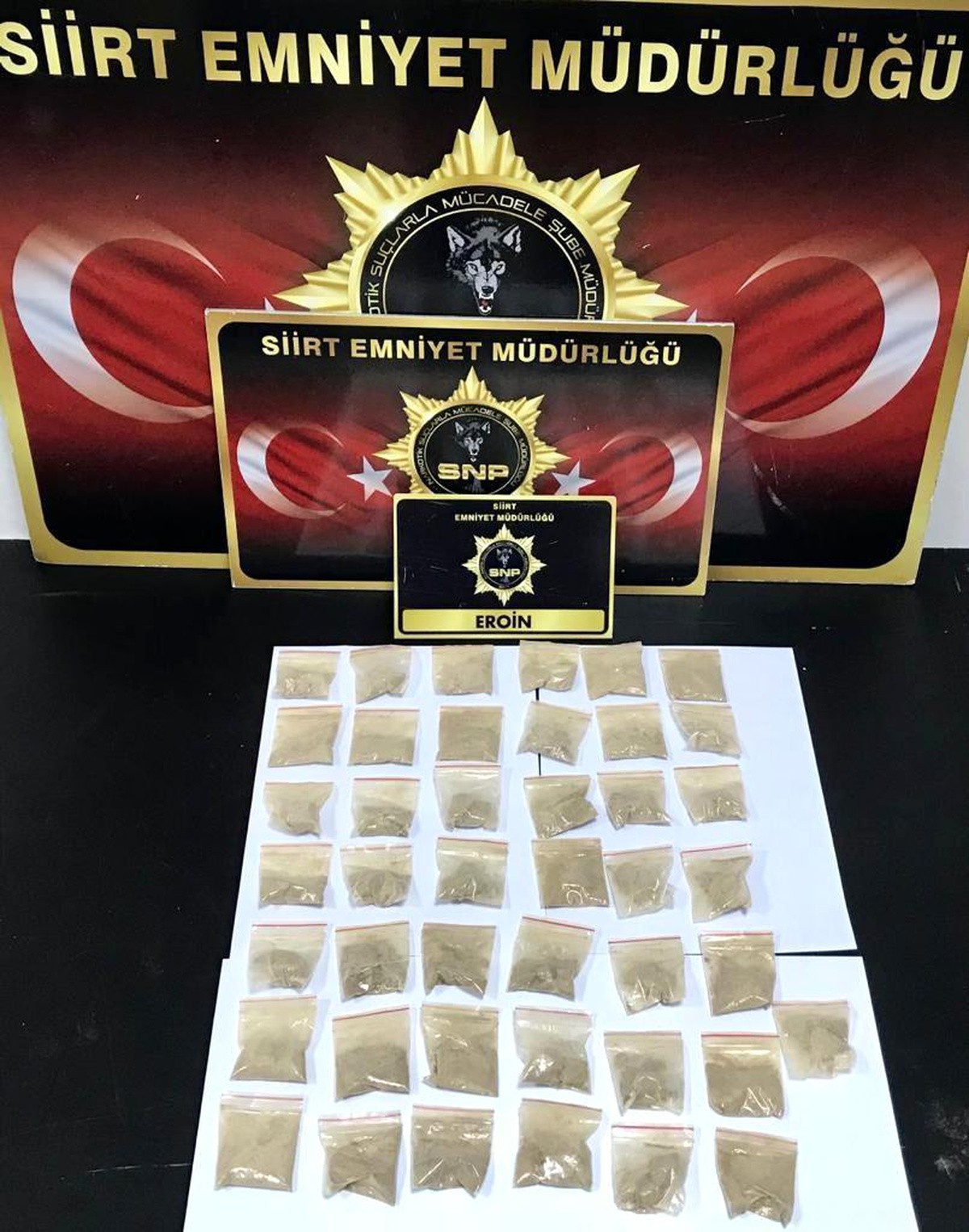 Siirt\'te 43 fişek halinde eroin maddesi ele geçirildi
