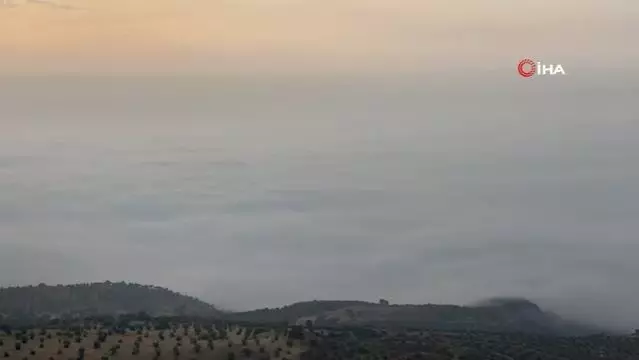 Amik Ovası sis bulutları altında kaldı