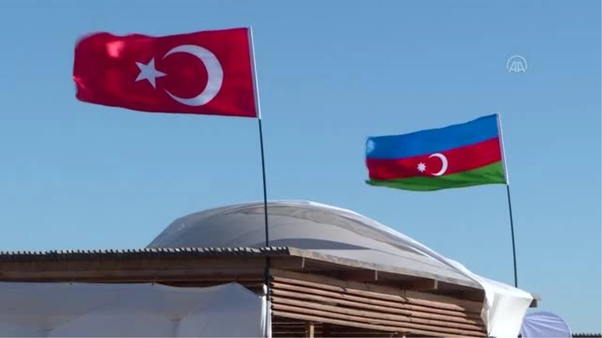 Azerbaycanlı ve Türk olta balıkçıları Bakü\'de "Zafer Turnuvası"nda buluştu