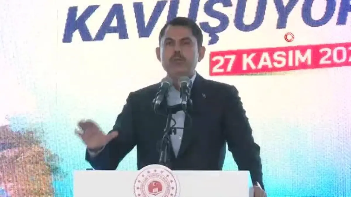 Bakan Kurum: "2023 yılı hizmetlerimizi taçlandıracağımız yeni bir zafer yılı olacak"