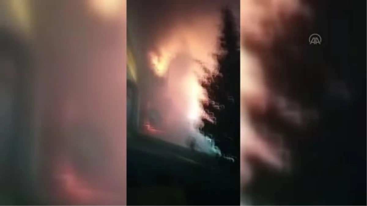 Esenyurt\'taki fabrikada çıkan yangın söndürüldü