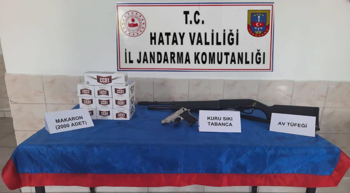 Hatay\'da uyuşturucu ve sahte para operasyonlarında 4 kişi yakalandı