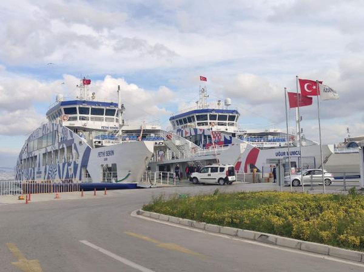 İZDENİZ\'den zamlı feribot tarifesi