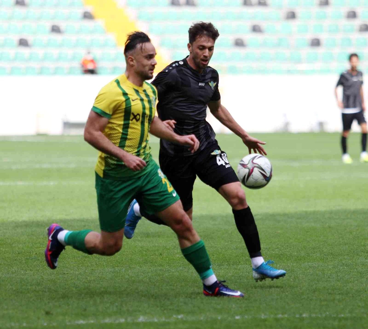 TFF 2. Lig: Akhisarspor: 2 Şanlıurfaspor: 2