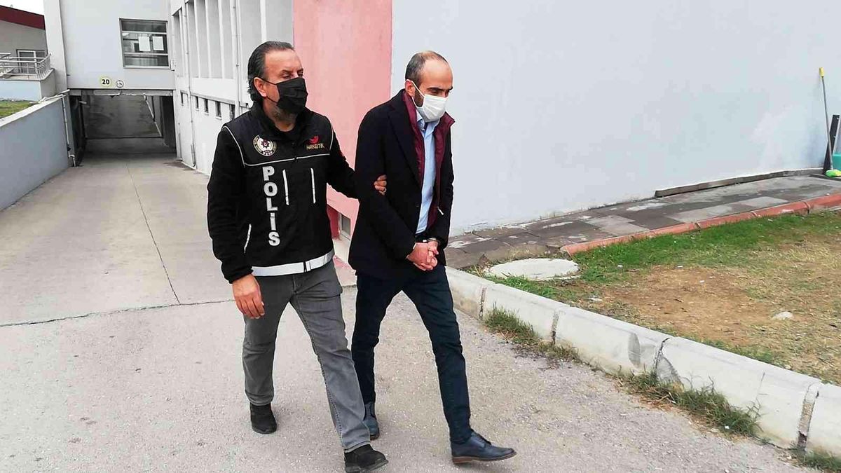 Adana\'da 3 kilo 950 gram esrar ele geçirildi