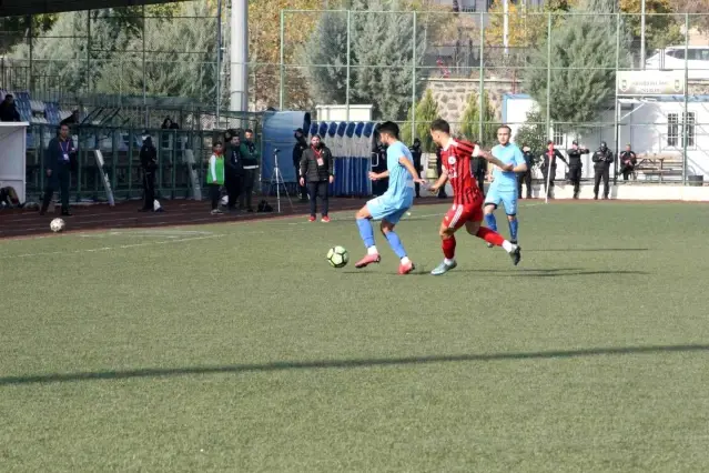 Elbeylispor: 2 Payasspor: 1