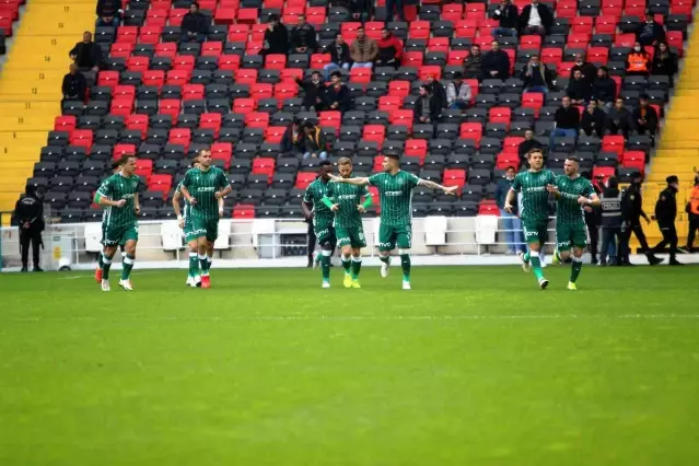 Spor Toto Süper Lig: Gaziantep FK: 1 Konyaspor: 1 (İlk yarı)