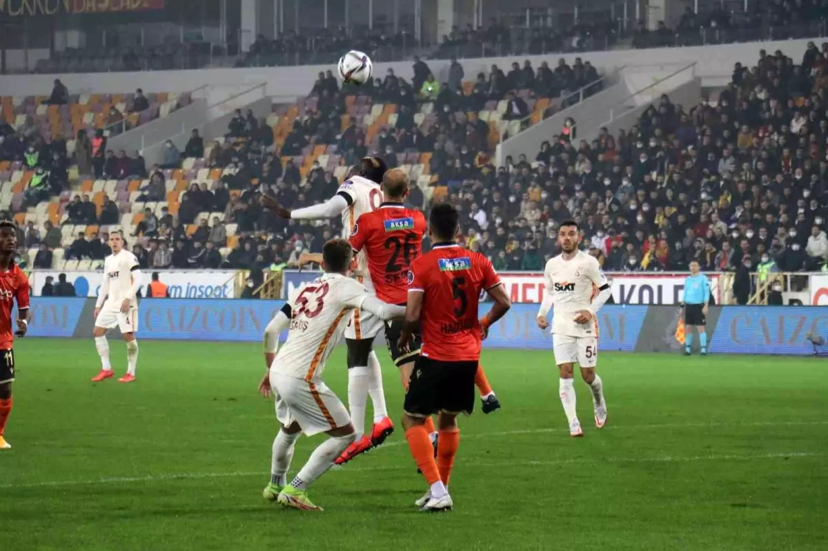 Spor Toto Süper Lig: Yeni Malatyaspor: 0 - Galatasaray: 0 (Maç sonucu)