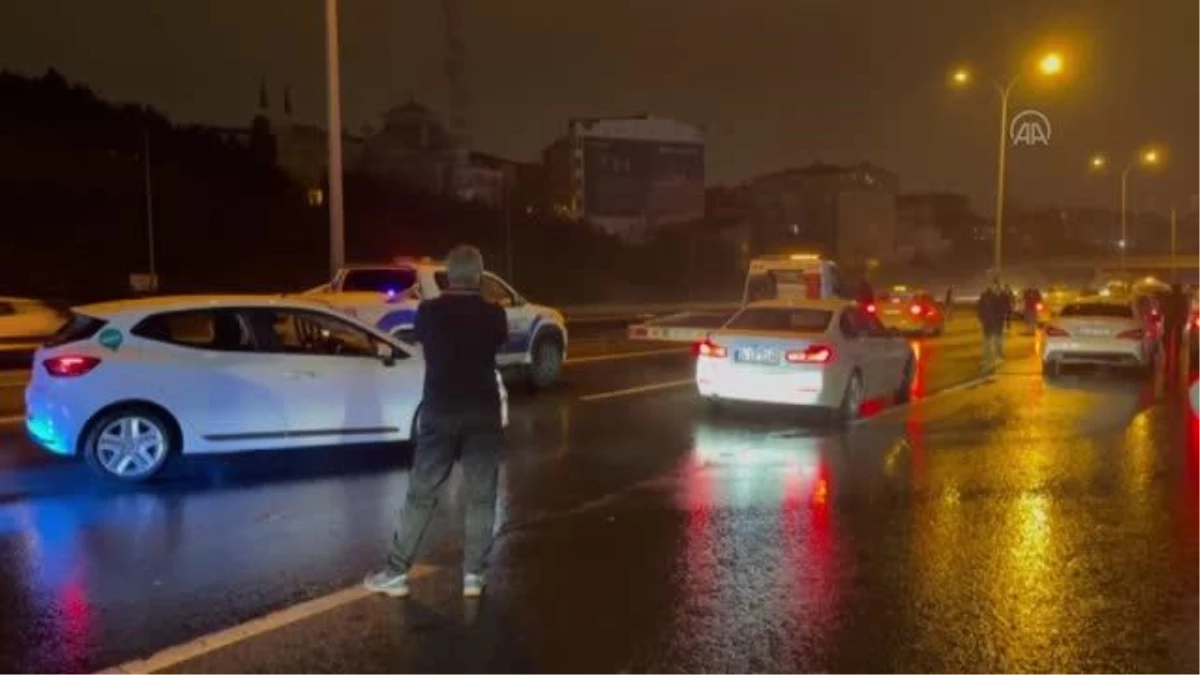 TEM Otoyolu\'ndaki zincirleme trafik kazasında 2 kişi yaralandı