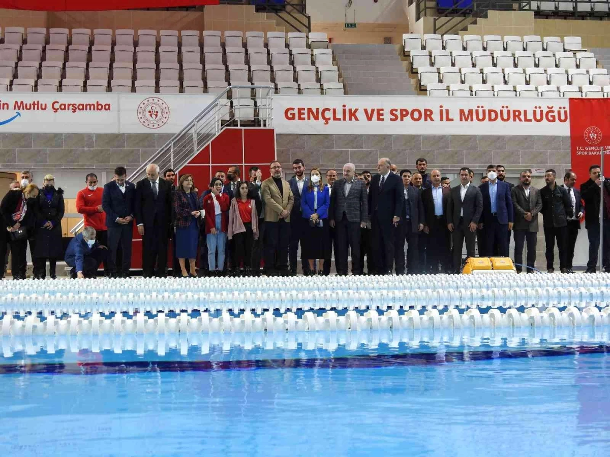 Türkiye\'nin en büyük yüzme havuzu Gaziantep\'te açıldı