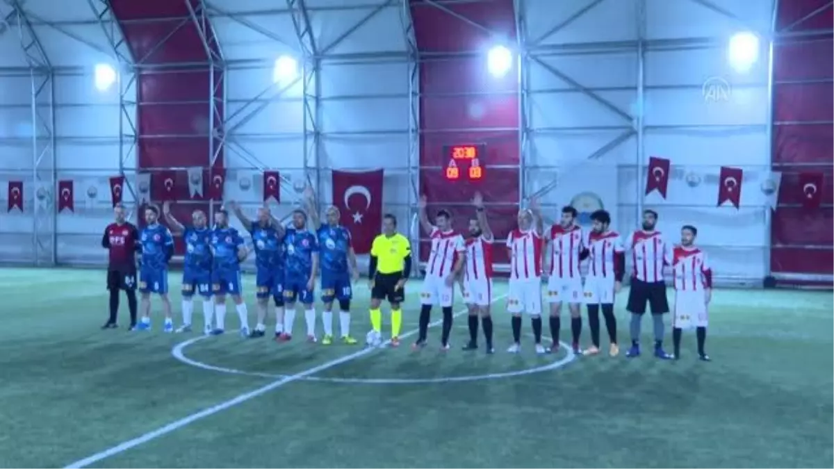 Anadolu Ajansı, Gölbaşı Belediyesi Basın Futbol Turnuvası\'nda şampiyon oldu