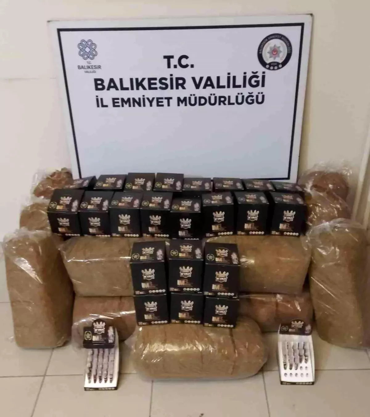 Bandırma\' da 95 kilo kaçak tütün yakalandı