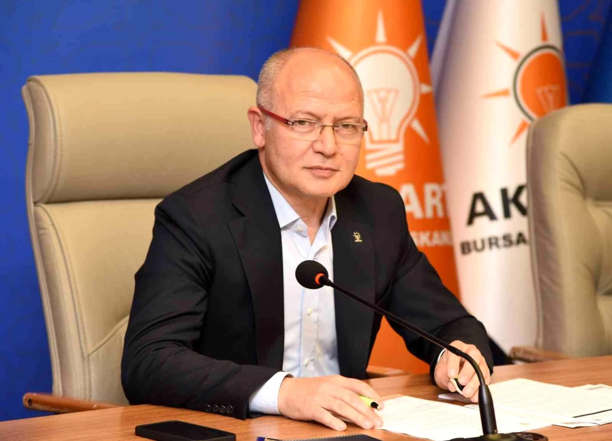 AK Parti Bursa İl Başkanı Davut Gürkan\'dan 3 ilçe için görev değişikliği açıklaması