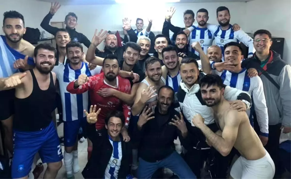 Hisarcık Belediyespor Süper Amatör Ligde liderliğe yükseldi