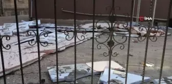 Isparta'da etkili olan fırtına okul duvarlarını uçurdu