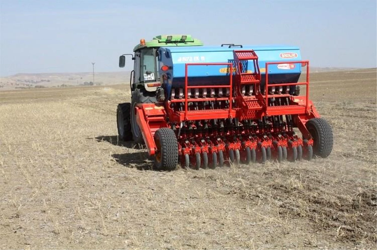 Toprak işlemesiz buğday ve arpa ekimleri yapıldı