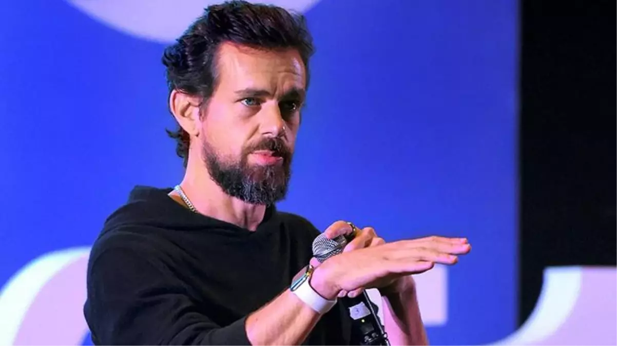 Twitter\'ın CEO\'su Jack Dorsey, baskılara dayanamayıp görevinden istifa etti