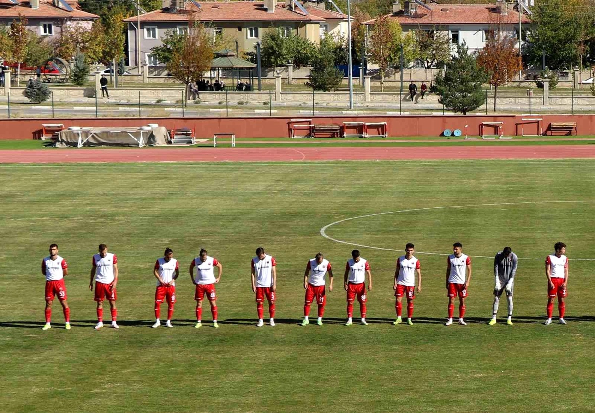24Erzincanspor Teknik Direktörü Toros: "Kazanmaya devam edeceğiz"