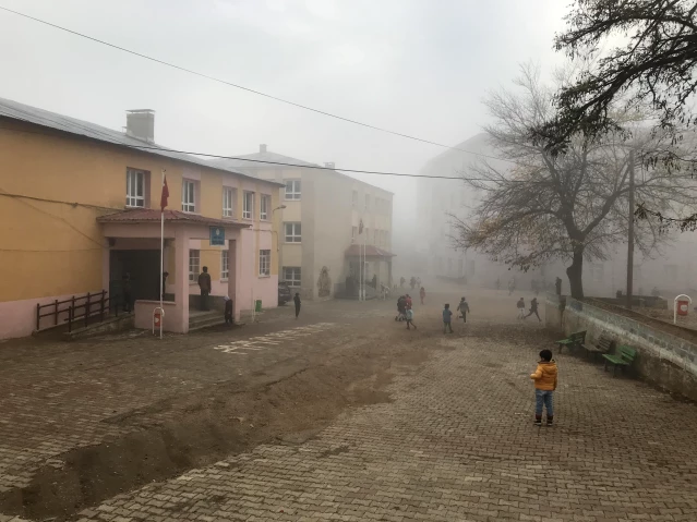 Adana'nın yüksek kesimlerinde sis etkili oldu