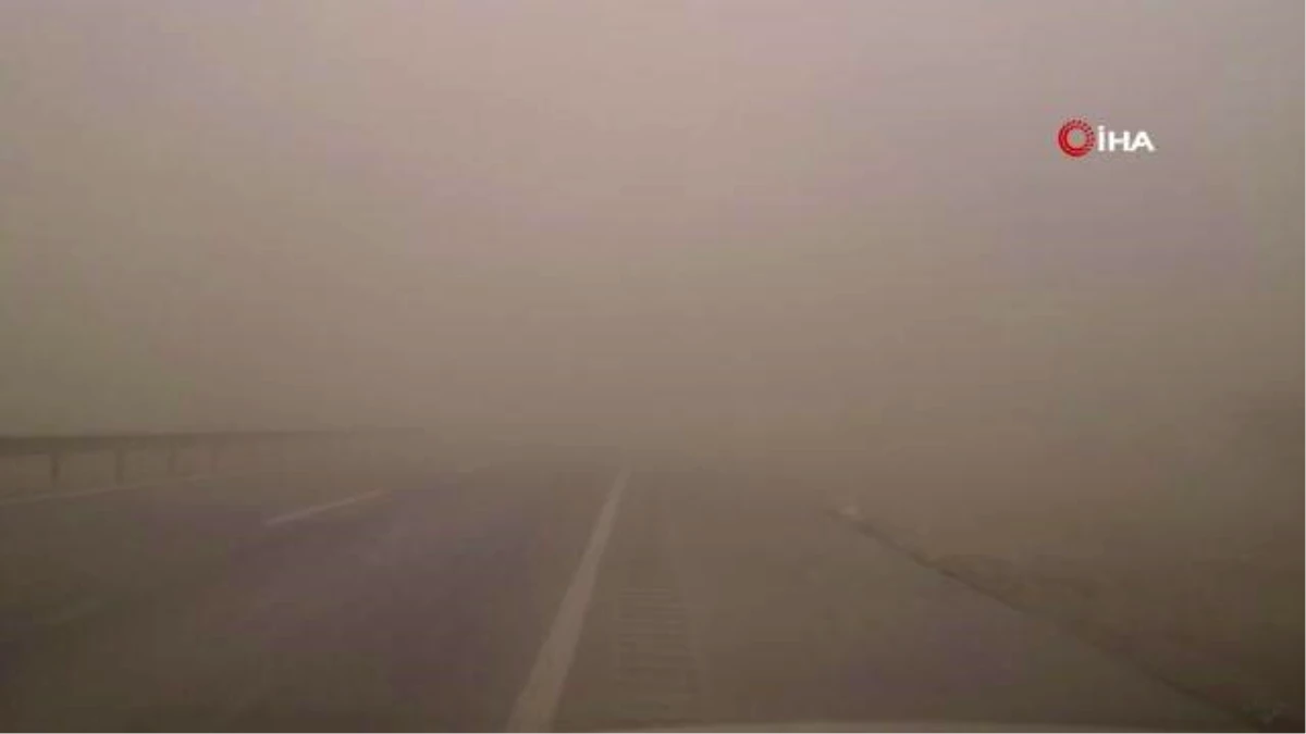 Aksaray\'da kum fırtınası yol kapattırdı, kilometrelerce araç kuyruğu oluştu