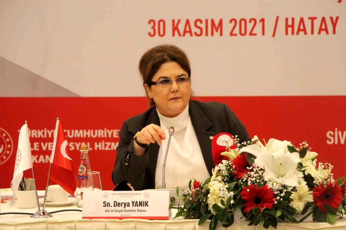 Bakan Yanık: "Türkiye insanlık dersi veriyor"