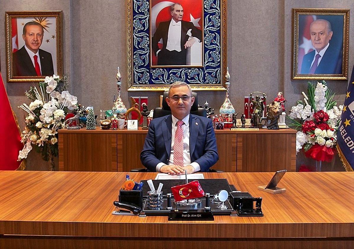 Başkan Alim Işık: "Belediye olarak ekmek zammına itiraz ettik"