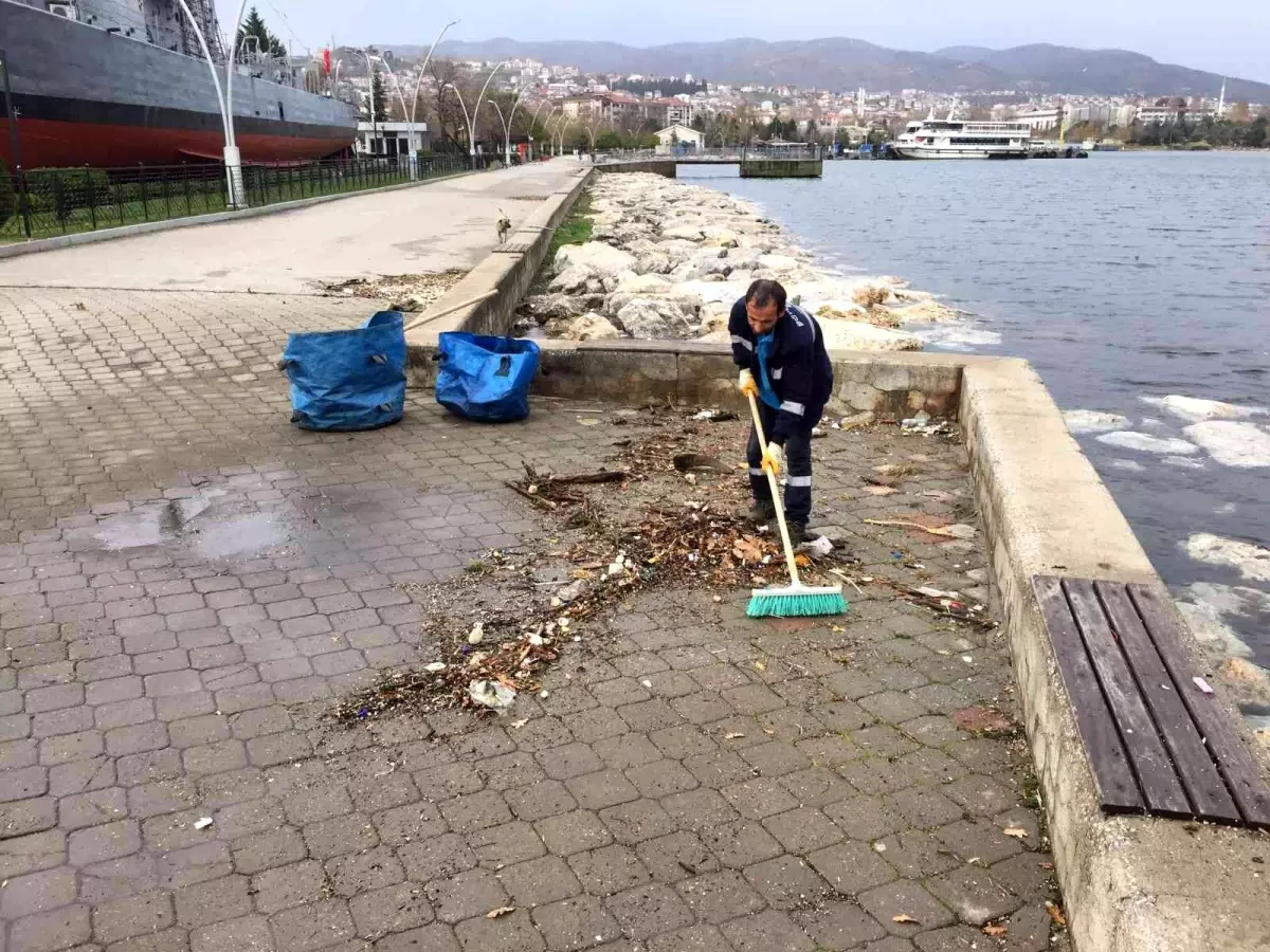 Büyükşehir ekipleri fırtınaya karşı teyakkuz halinde