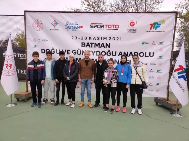 Elazığ Gençlik Spor, teniste 3. oldu