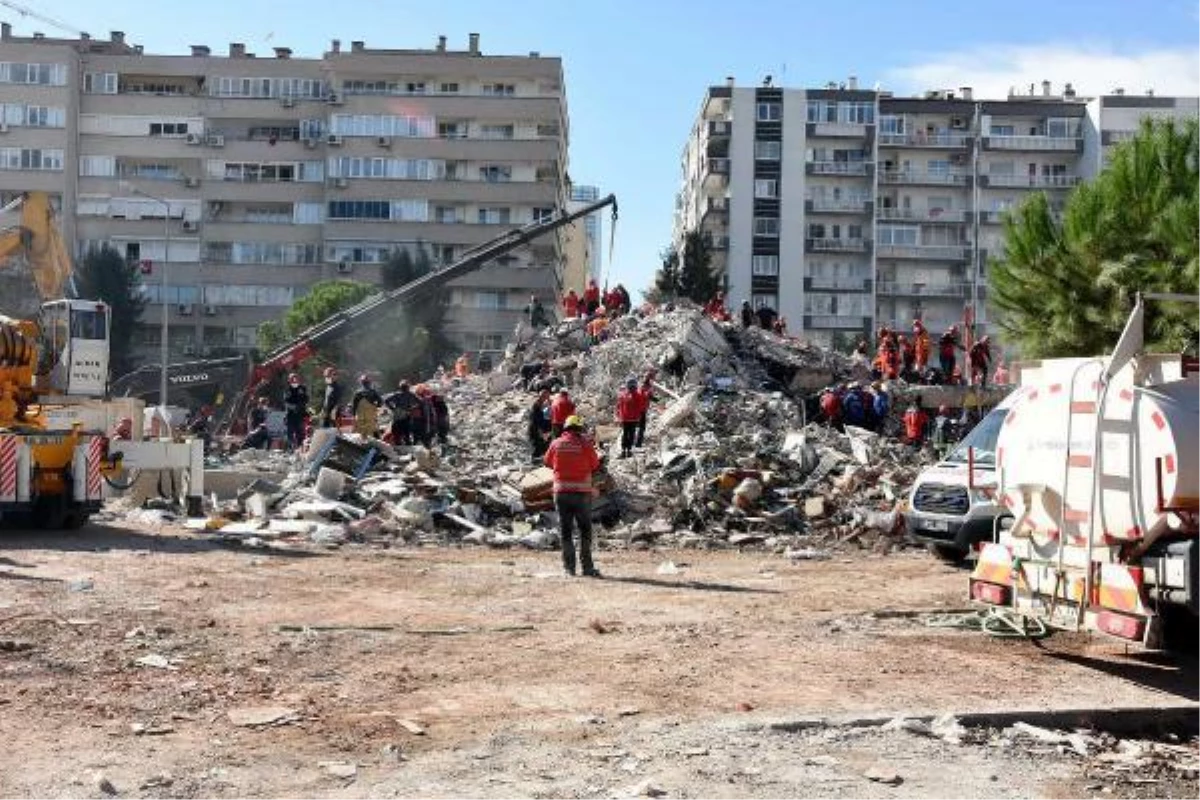 Emrah Apartmanı görevlisi: 2005 depreminden sonra binaya epoksi işlemi uygulandı