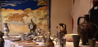 Hatay'da öğretmen ve öğrenciler tarafından antika eşya sergisi düzenlendi