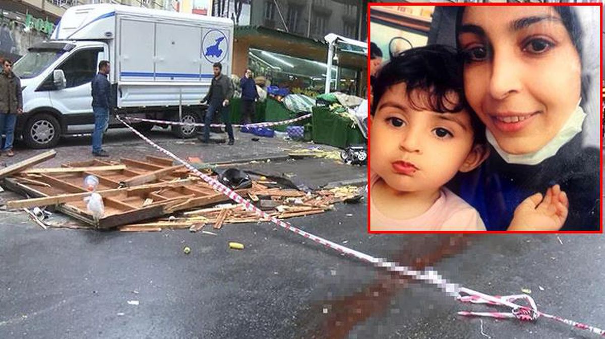 İstanbul\'da kahreden olay! Kızını fırtınada uçan çatıdan korumak isteyen anne hayatını kaybetti
