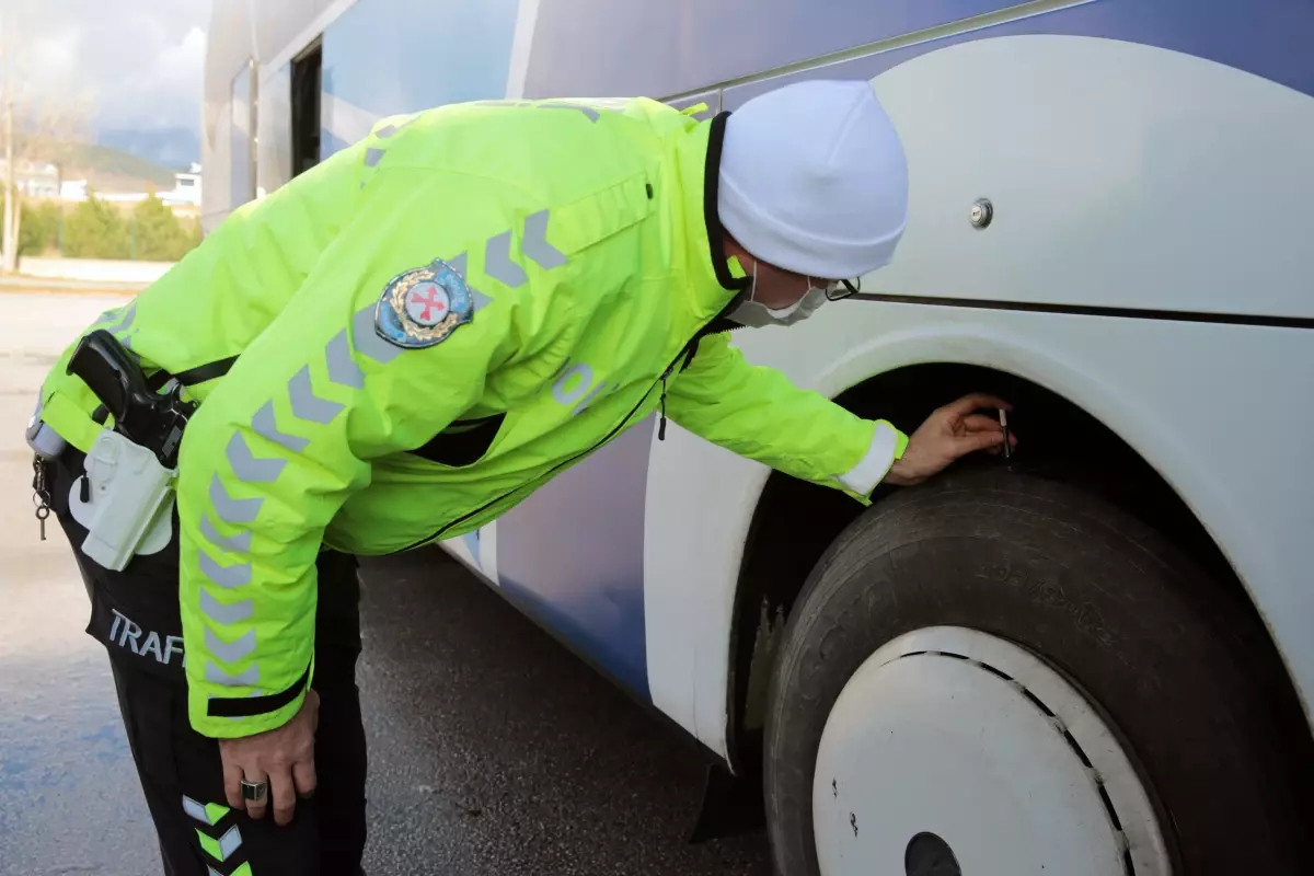 Bolu\'da zorunlu kış lastiği denetimi yapıldı