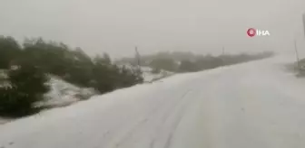 Çanakkale'de mevsimin ilk karı Kazdağları'na düştü