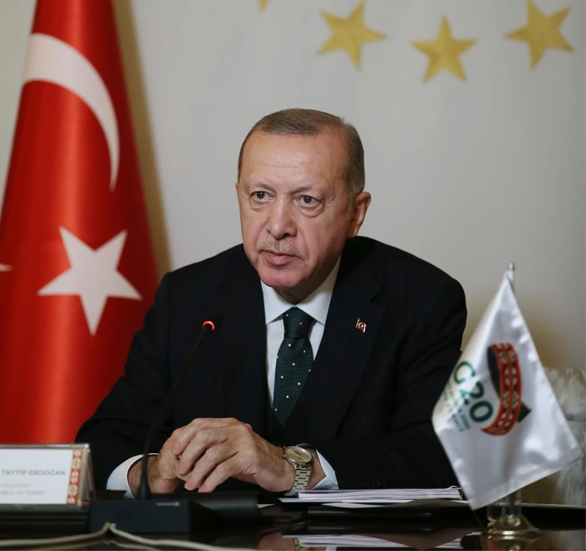 Cumhurbaşkanı Erdoğan, "Kur-faiz-enflasyon sarmalında yaşamayacağız"