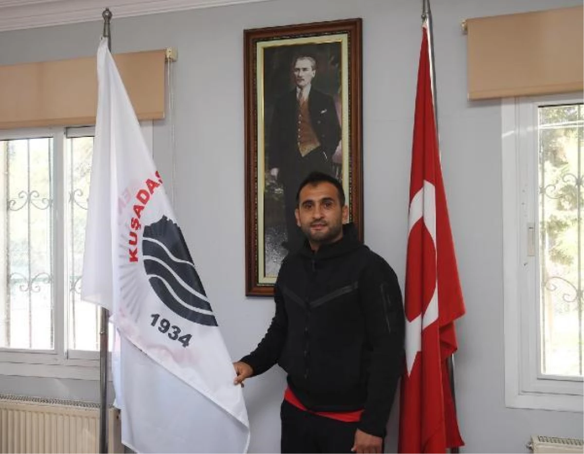 Kuşadasıspor\'da Erman Kılıç imzayı attı