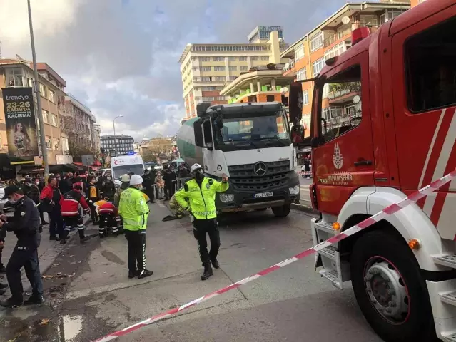 Yaya geçidinden geçerken beton mikserinin altında kalan kadın yaşamını yitirdi