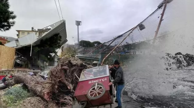 Marmara Bölgesi'nde etkili olan fırtınanın bilançosu ağırlaşıyor: 5 ölü, 63 yaralı