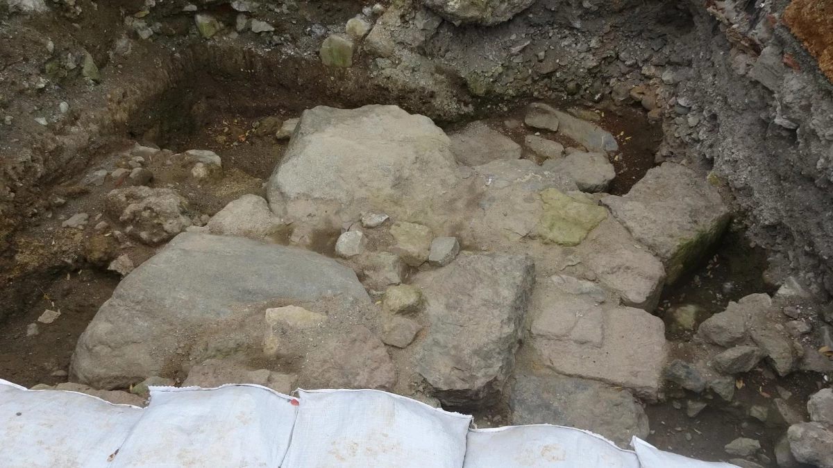 Trabzon İçkale\'deki arkeolojik kazıda 4 büyük medeniyetin izleri aranıyor