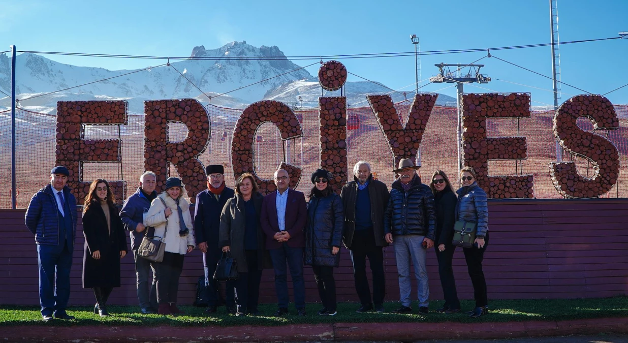 Türkiye Turizm Yatırımcıları Derneği Başkanı Oya Narin\'den Erciyes\'e ziyaret