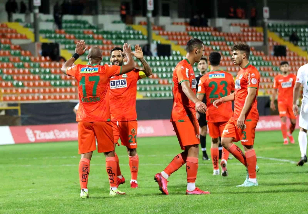 Ziraat Türkiye Kupası: Alanyaspor: 6 Osmaniyespor FK: 0