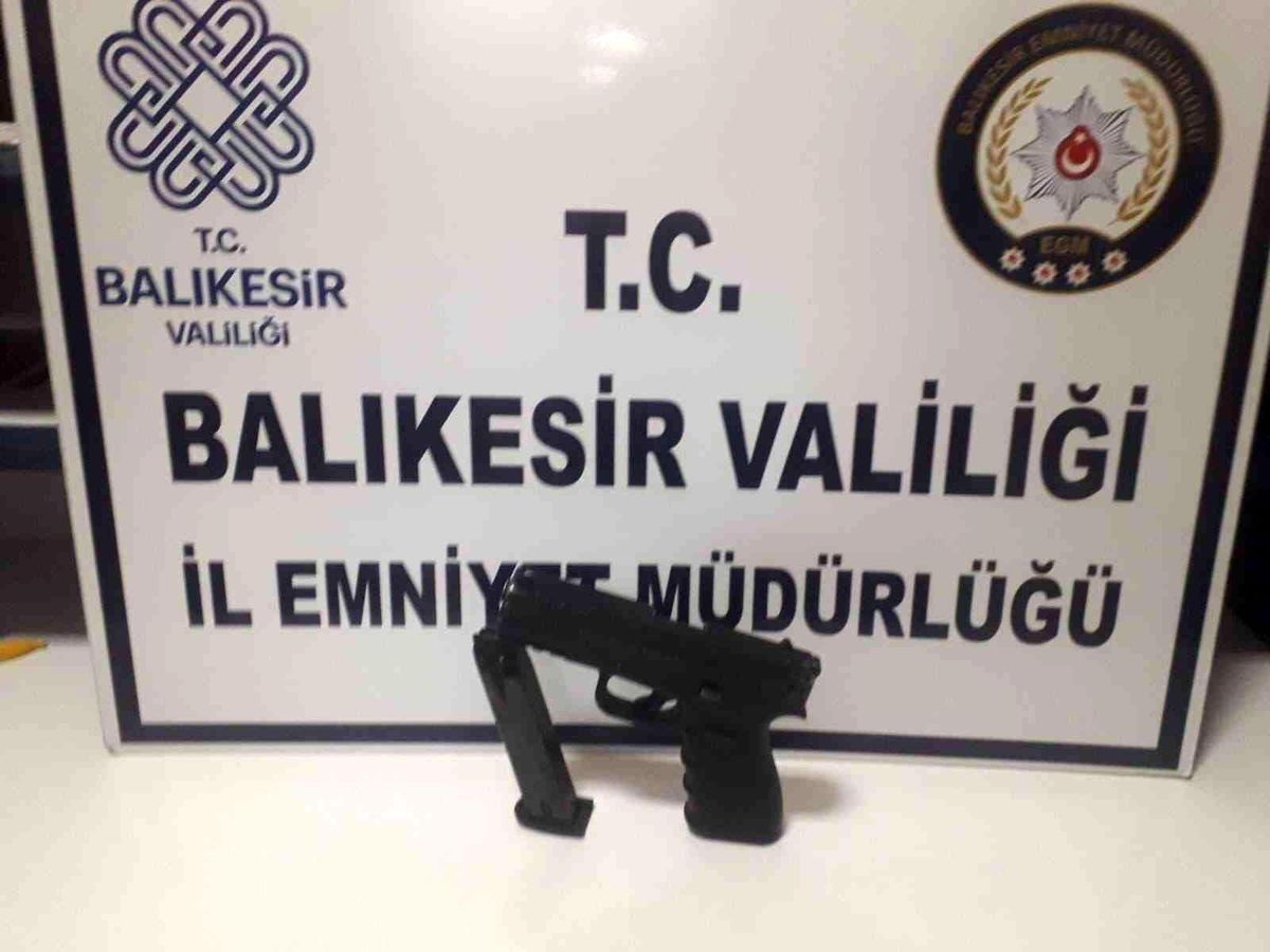 Balıkesir\'de polisten 40 şahsa gözaltı
