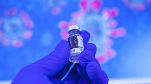 Çinli bilim insanları koronavirüs varyantlarını yenen antikor geliştirdi