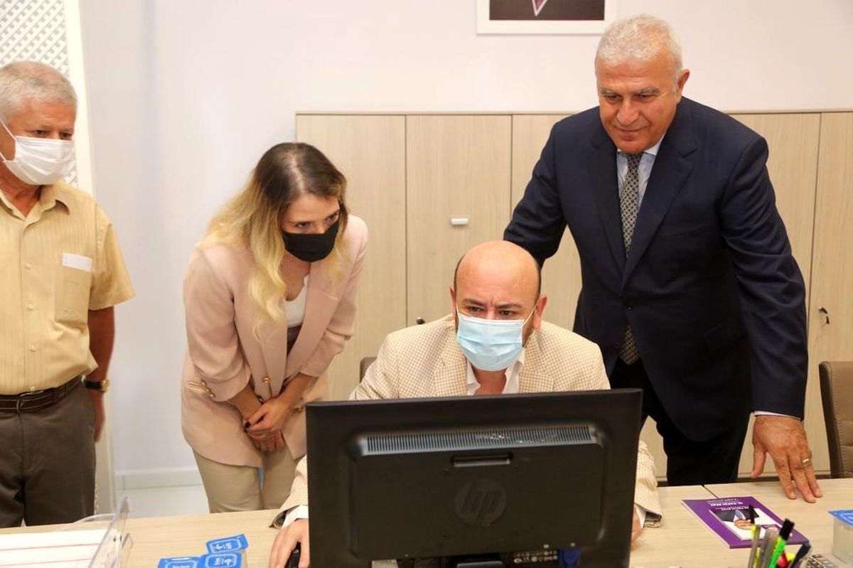 Efeler Kariyer Merkezi, 3 ayda 8 kişiye iş imkanı sağladı