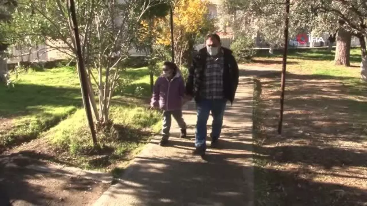 Engelli öğrenci Melike, ezber yeteneğiyle dikkat çekiyor